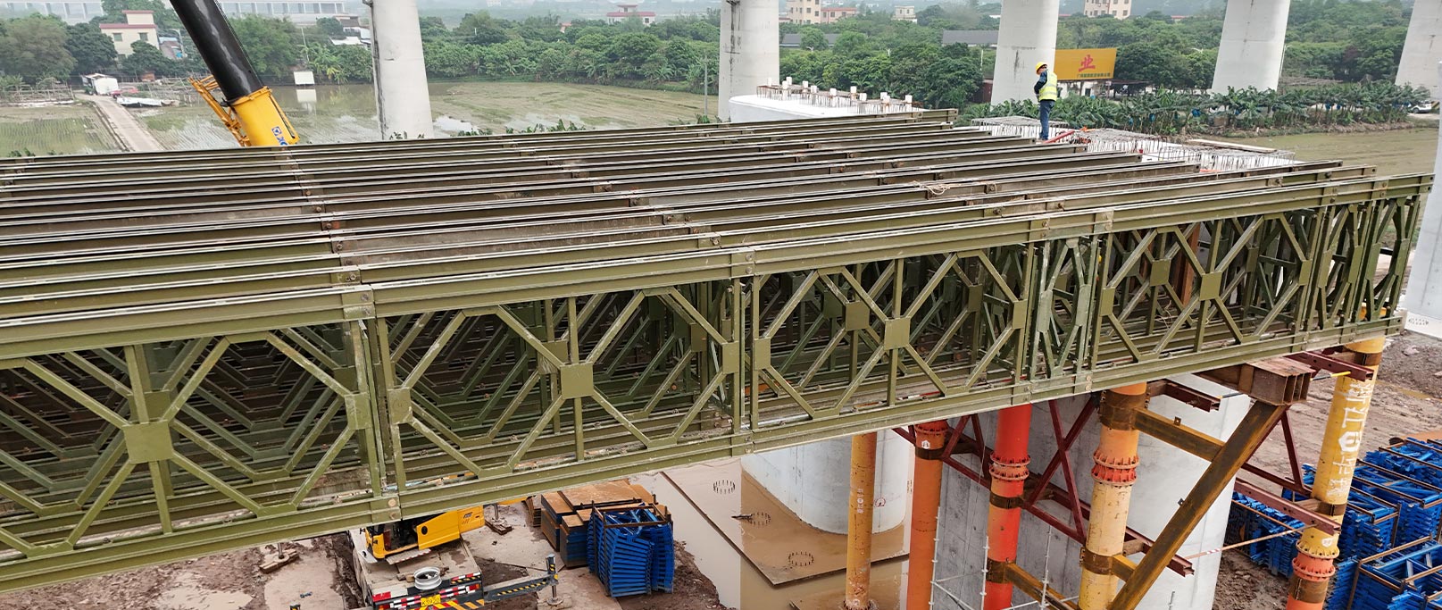 Hezhou Station extra grote brug op de hogesnelheidslijn Zhuhai-Zhaoqing